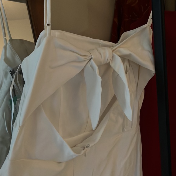 Mini White Tie-back Linen Button Dress - Picture 4 of 4